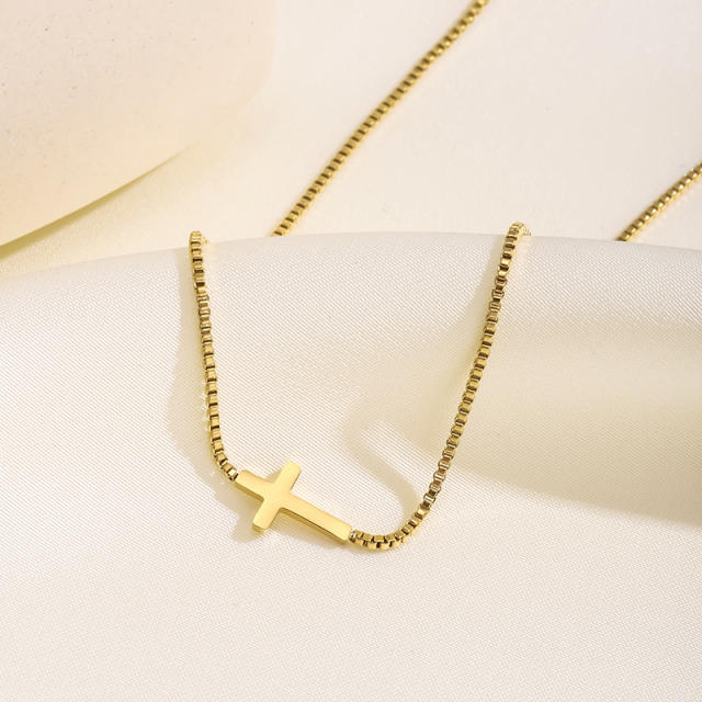 Popular side cross stainless steel necklace choker necklace