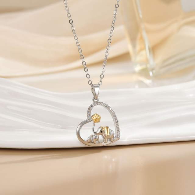 Mother's day heart-shaped animal design stainless steel chain necklace
