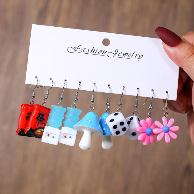Hot Selling Resin Acrylic Earrings Combination Summer Fun Fruit Small Animal 5 Pair Earrings