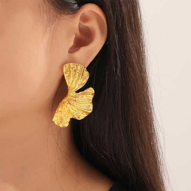 Chic Style Ginkgo Leaves Twisted Texture Leaf Earrings stainless steel earrings