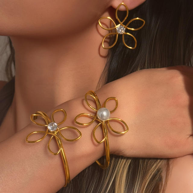 18KG Big size hollow out flower stainless steel earrings bangle suit