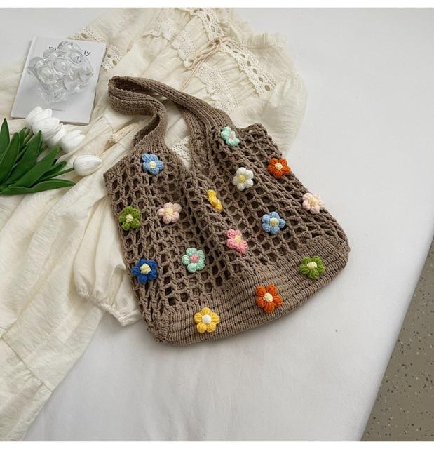 Large Capacity Flower Tote Bag Women's 2025 New Summer Knitted Bag