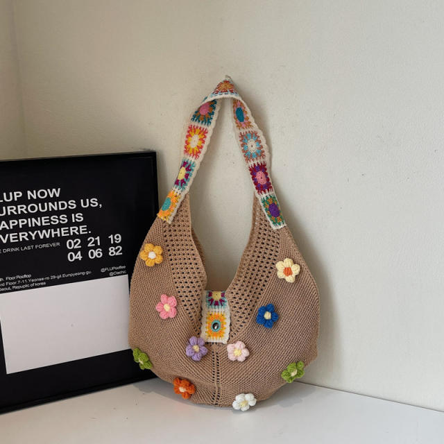 Hollow Woven Bag Women's Large Capacity Summer Straw Bag Seaside Vacation Flower Beach Bag