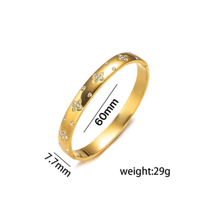 Non-fading Diamond Four-leaf Flower Women's stainless steel bangle