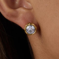Classic 18KG round shape diamond stainless steel earrings