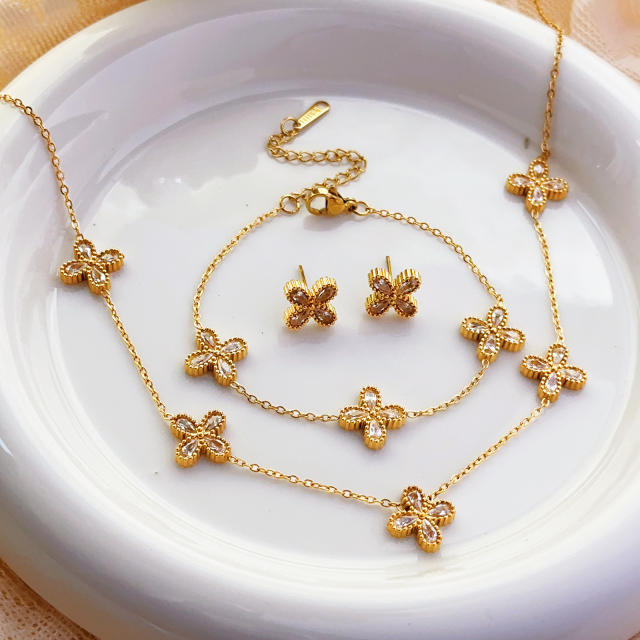 Simple diamond four leaf clover stainless steel necklace suit