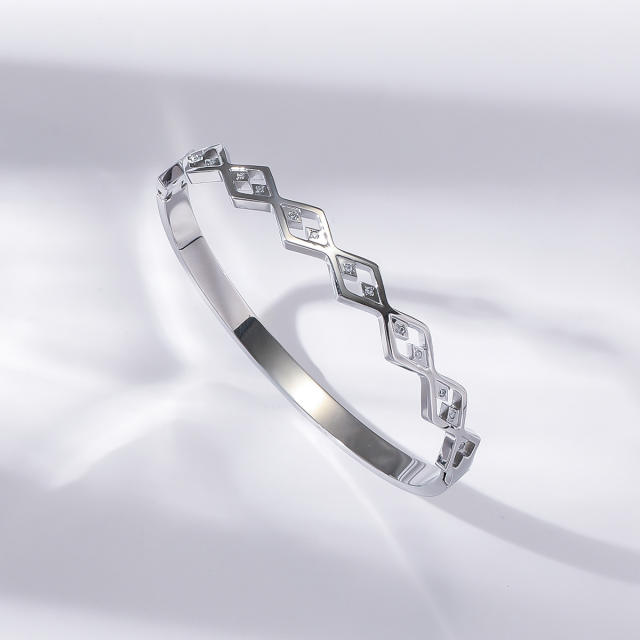 Delicate hollow out heart rhinestone setting stainless steel bangle bracelet