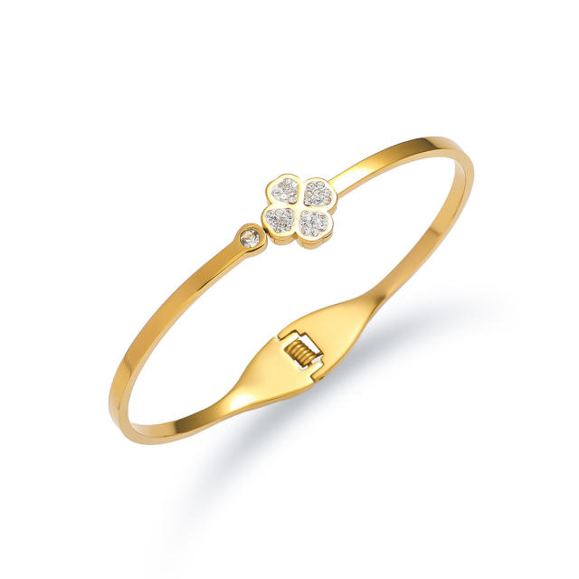 Hollow out heart rhinestone stainless steel bangle bracelet