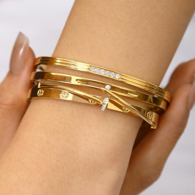 Special diamond nail inlaid cubic zircon easy match stainless steel bangle