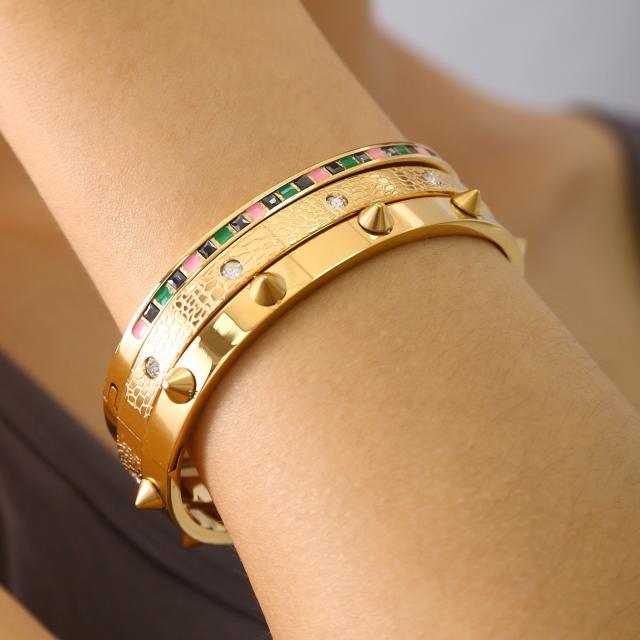 18KG color enamel rivet unique stainless steel bangle bracelet
