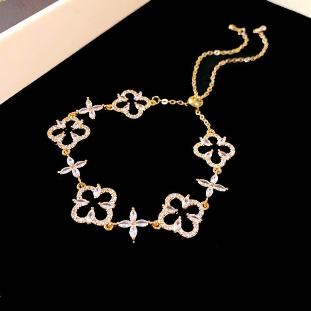 Light luxury zircon flower water drop bracelet diamond clover copper bracelet