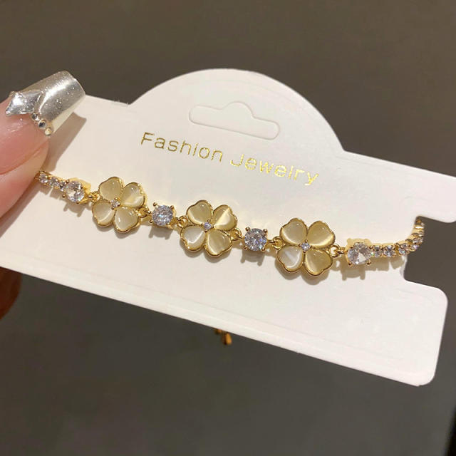 Light luxury zircon flower water drop bracelet diamond clover copper bracelet