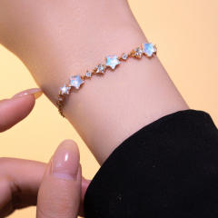 Fashion Elegant High-End Small Star Bracelet for Women