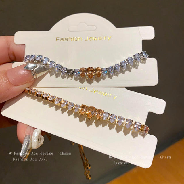 Light luxury zircon flower water drop bracelet diamond clover copper bracelet