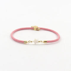 Natural freshwater shell love star five-leaf flower accessories Milan line bracelet
