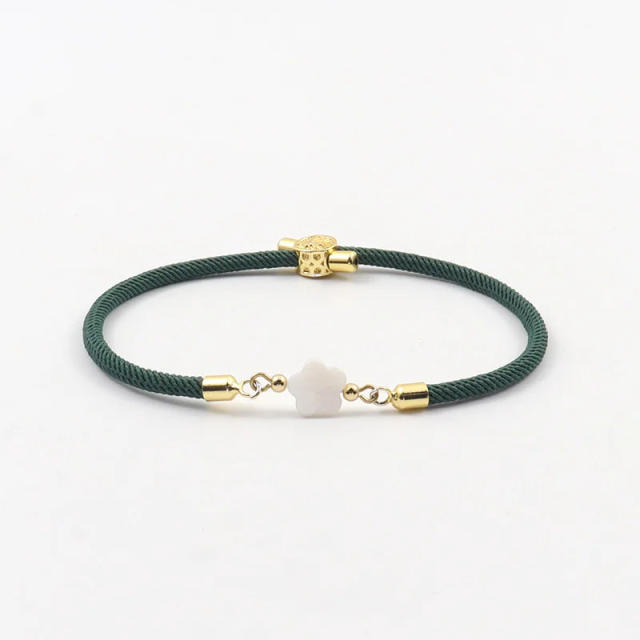 Natural freshwater shell love star five-leaf flower accessories Milan line bracelet