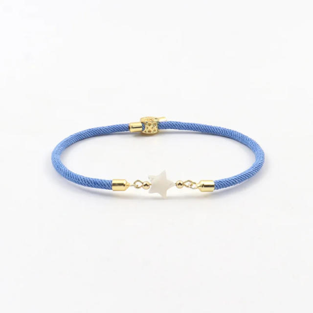 Natural freshwater shell love star five-leaf flower accessories Milan line bracelet