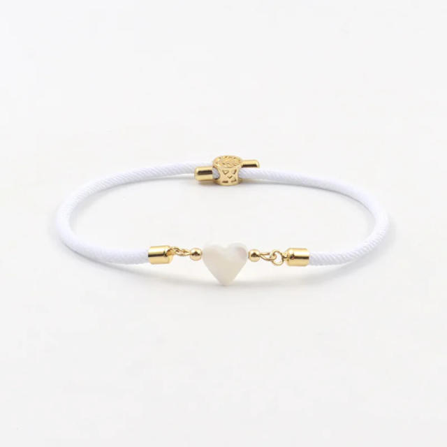 Natural freshwater shell love star five-leaf flower accessories Milan line bracelet