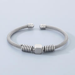 Style B silver