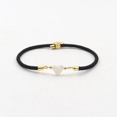 Natural freshwater shell love star five-leaf flower accessories Milan line bracelet