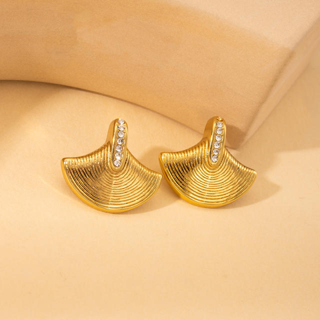 18KG shell seahorse flower shape stainless steel earrings