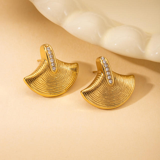 18KG shell seahorse flower shape stainless steel earrings