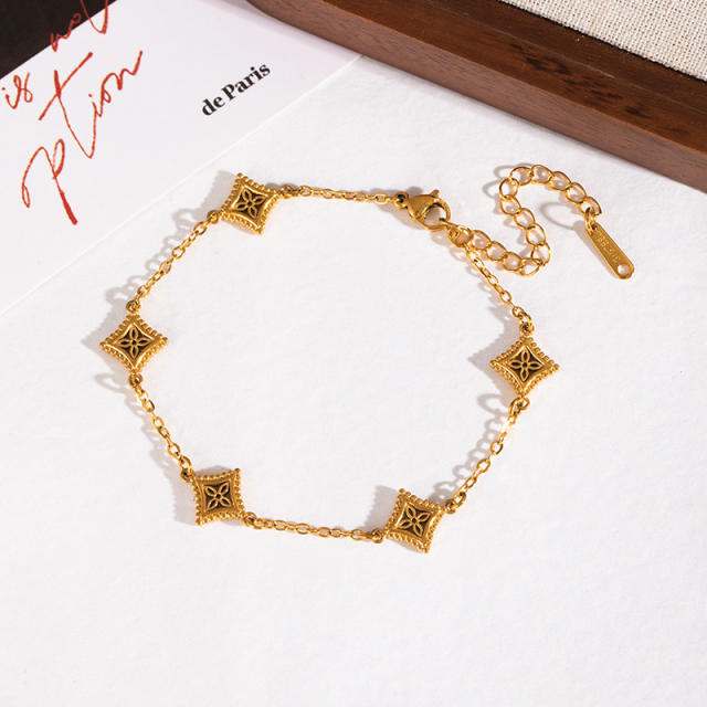 Stainless Steel Bracelet for Women Gold black white clover bracelet