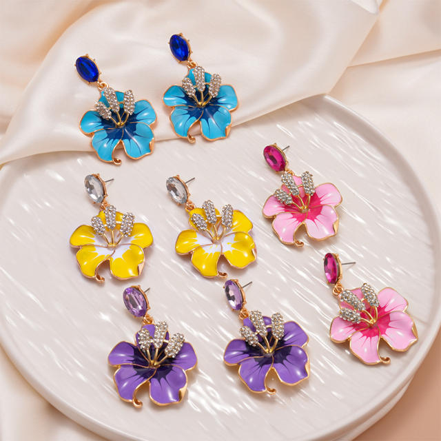 Retro Oil-Dropped Diamond Flower Petal Steel Needle Earrings