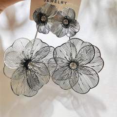 Original golden pendant hollow leaf flower earrings
