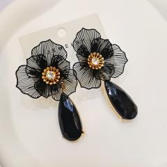 Hollow-out Blade Flower with Zirconium Earrings