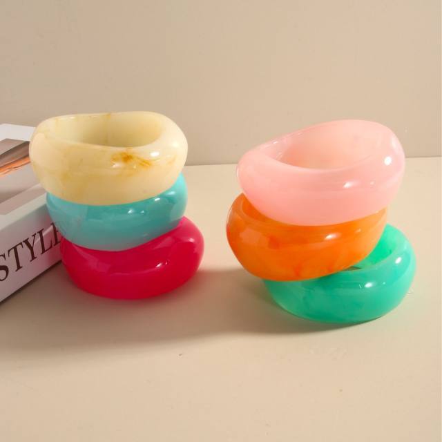 Chunky candy color acrylic bangle bracelet for women summer bangle