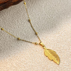 Summer gold color elegant leaf Ginkgo Leaf pendant stainless steel necklace