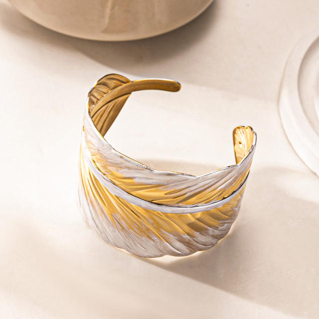 Chunky Stainless Steel bangle Bracelet Women's Electroplated Leaf Butterfly Bracelet