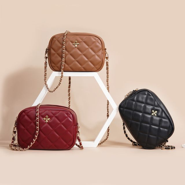New Ladies Bag Fashion Quilted Rhombic Large Capacity Shoulder Bag Mini Chanel Style chain b