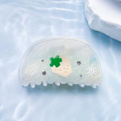 Semi-circle strawberry style beige 8cm
