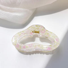 Oval beige 7.4cm