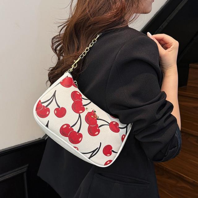 2025 hot sale heart strawberry print women shoulder bag popular bag