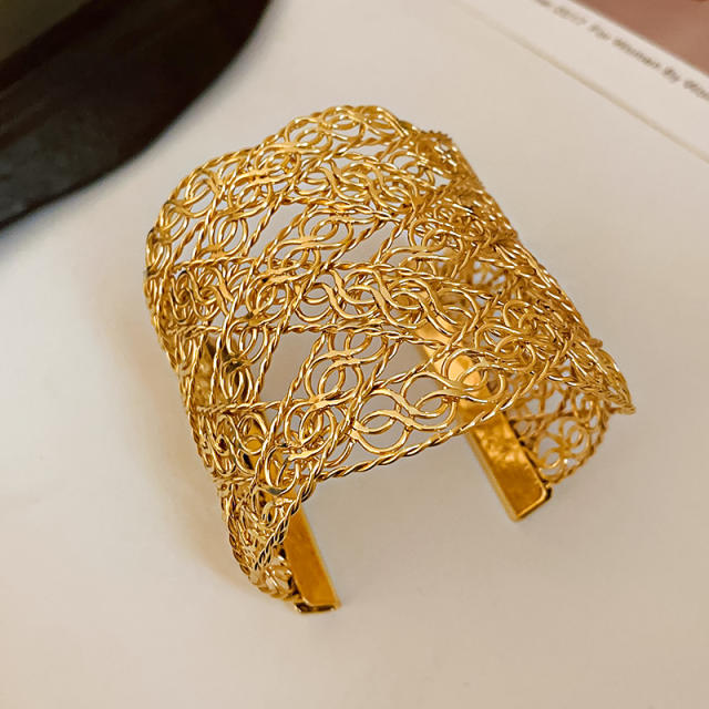 Popular gold color metal cuff bangle bracelet for women