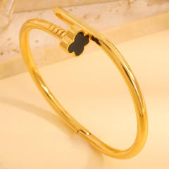 Women's stainless Steel Color-free Four-leaf Clover Nail bangle bracelet