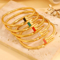 Women's stainless Steel Color-free Four-leaf Clover Nail bangle bracelet
