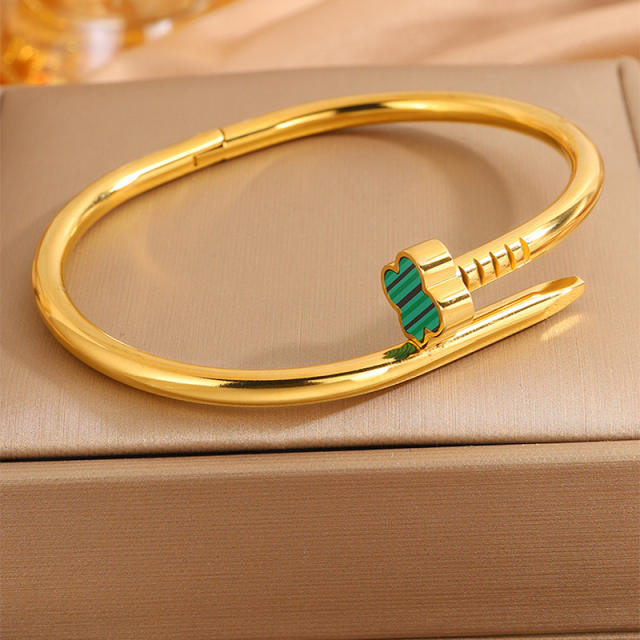Women's stainless Steel Color-free Four-leaf Clover Nail bangle bracelet