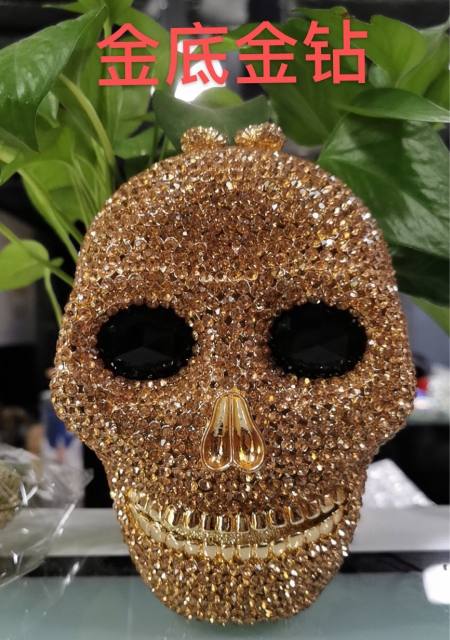Diamond skull evening bag storage bag Halloween metal three-dimensional bag women's clutch