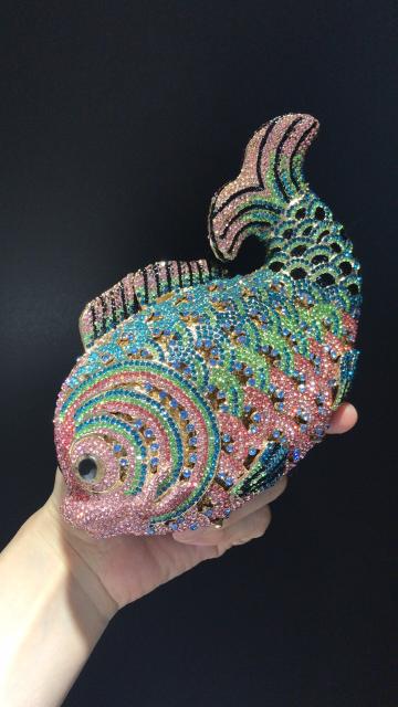 Cute goldfish rhinestone bag hollow metal crystal evening bag women clutch bag