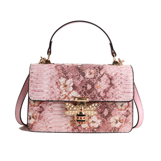 Women's Bags Autum 2025 Fashion Shoulder Bag Stone Pattern Personalized Small Square Bag