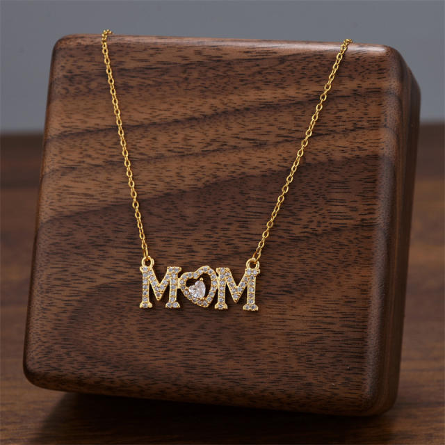 18KG diamond MOM letter gold plated copper necklace