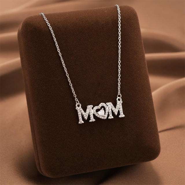 18KG diamond MOM letter gold plated copper necklace