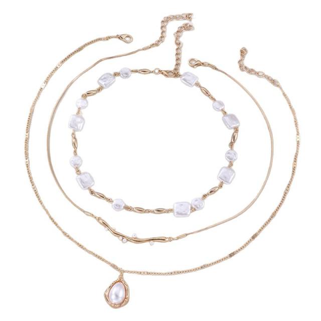 Simple Asymmetrical Geometric Round Square Inlaid Pearl Chain Multi-Layered Necklace for Women