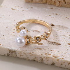 Fashion Design Pearl Diamond Leaf Open Rings zinc alloy rings