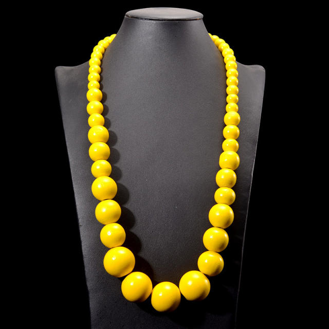 Exaggerated colorful wooden bead necklace Bohemian retro fashion handmade beaded necklace for women