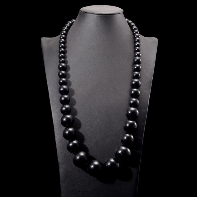 Exaggerated colorful wooden bead necklace Bohemian retro fashion handmade beaded necklace for women